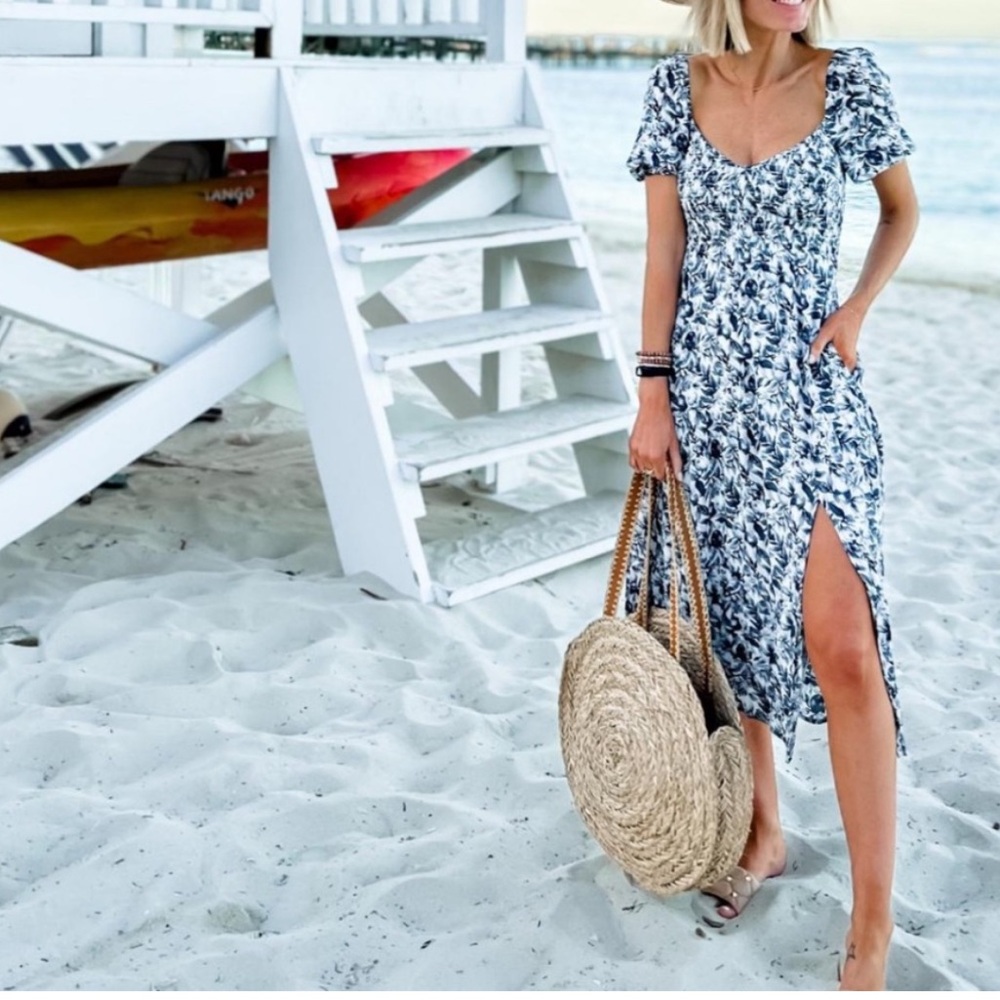 Abercrombie Blue and White Floral Dress